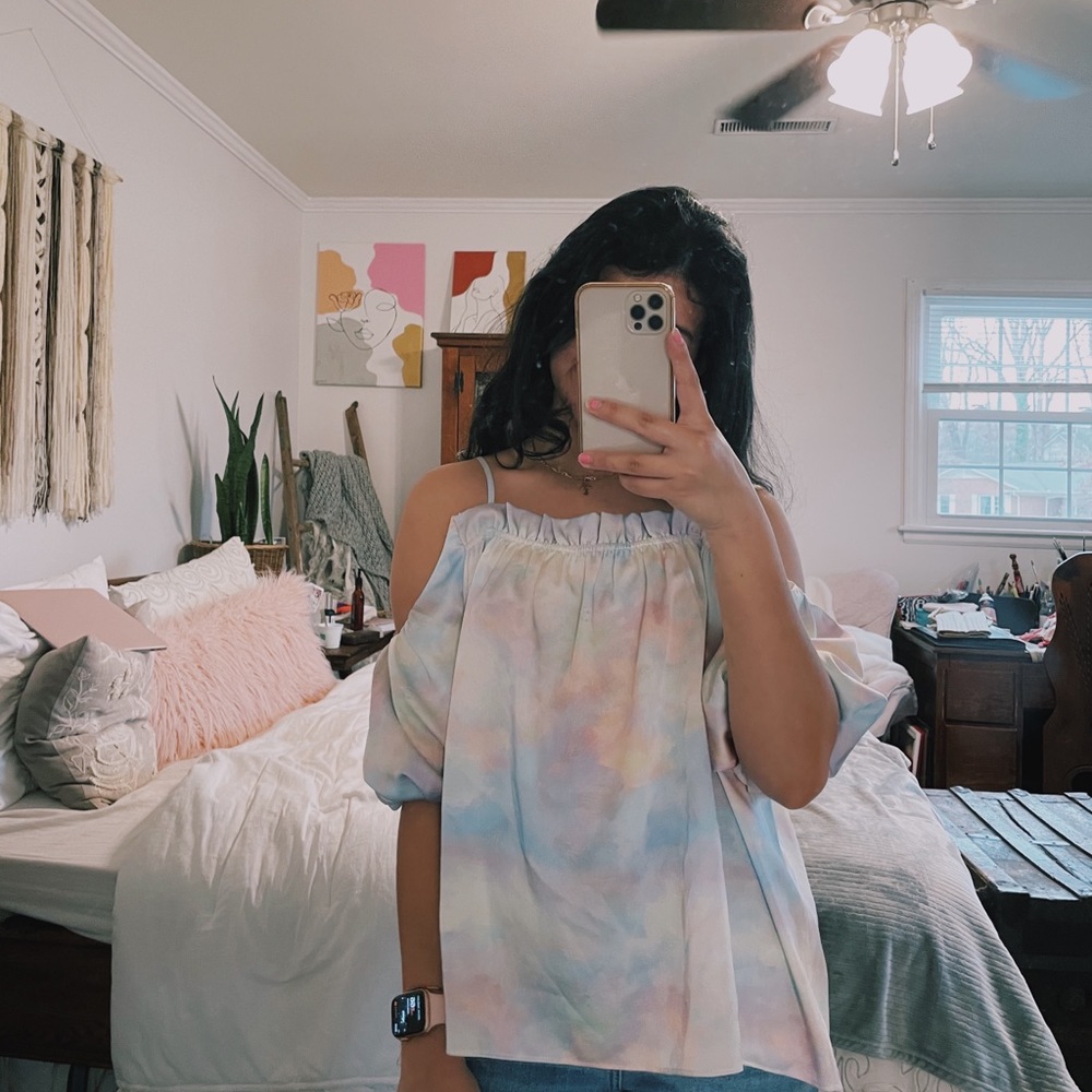 Vestique pastel blouse